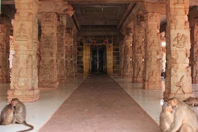 Jambunatheshwara Hill Temple: Tourist Places To Visit In Hospet