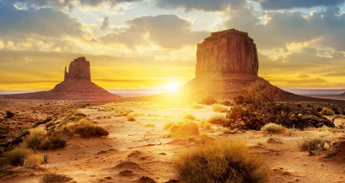 Navajo Jewelry and Crafts