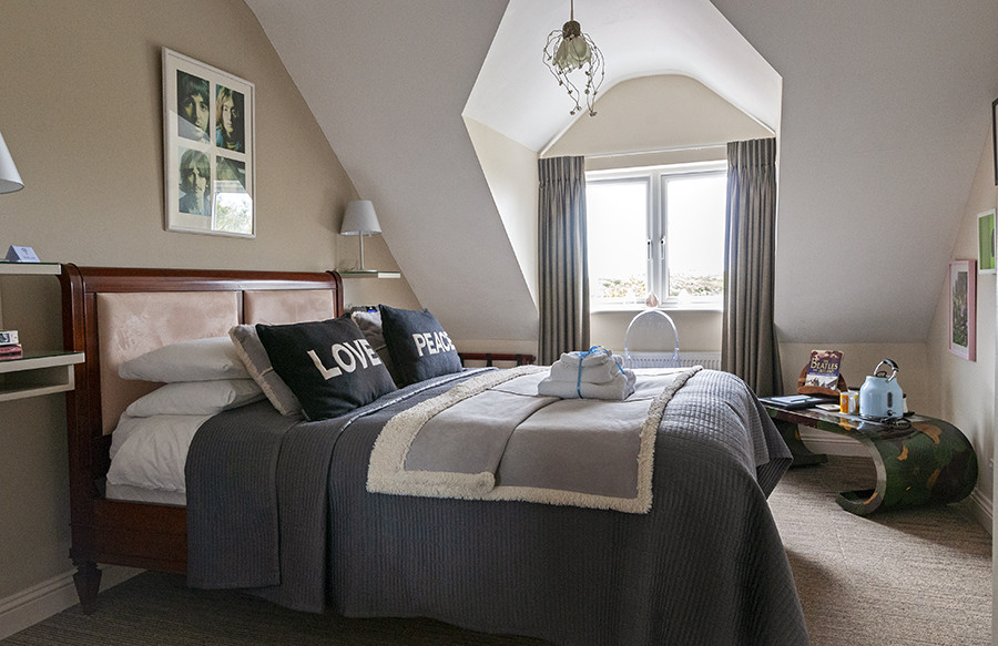 The Beatles Room at Hillside Lodge