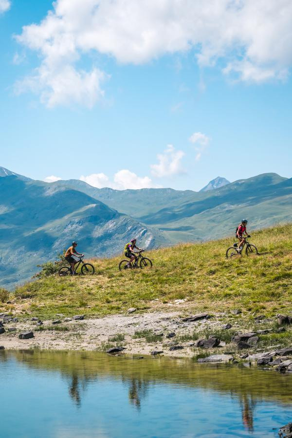 Scenic Mountain View in Les Menuires