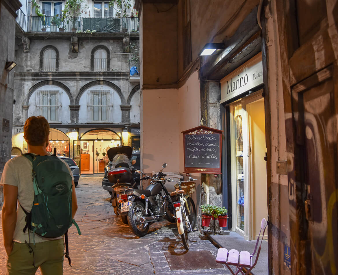 Lanes in Naples