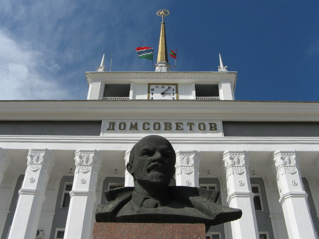 Lenin bust in front of the House of Soviets in Tiraspol, Transnistria