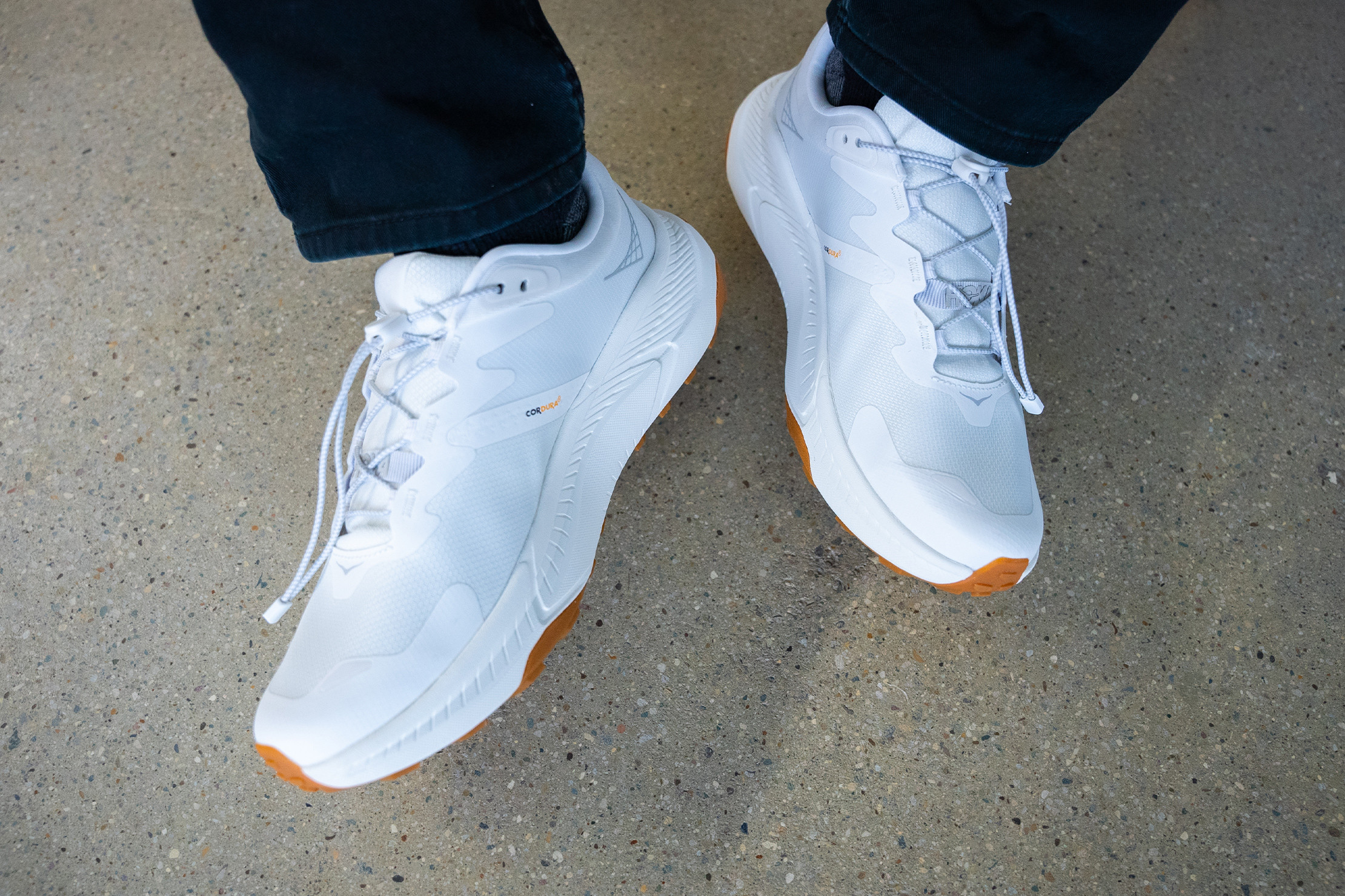 HOKA Transport