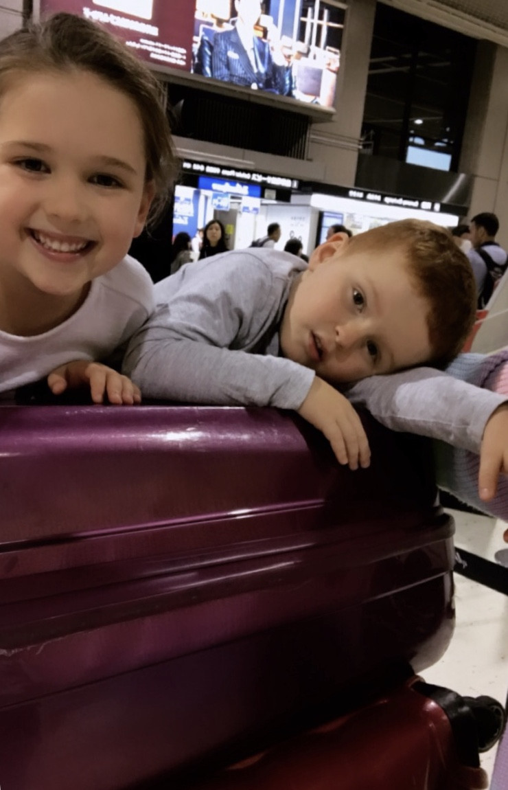Airport kids suitcase