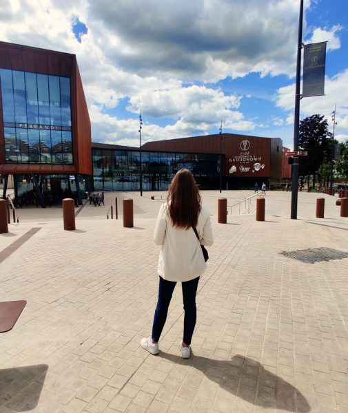 Alice raconte… La Cité Internationale de la Gastronomie et du Vin !