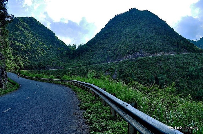 Tam Canh Pass scenic viewpoint