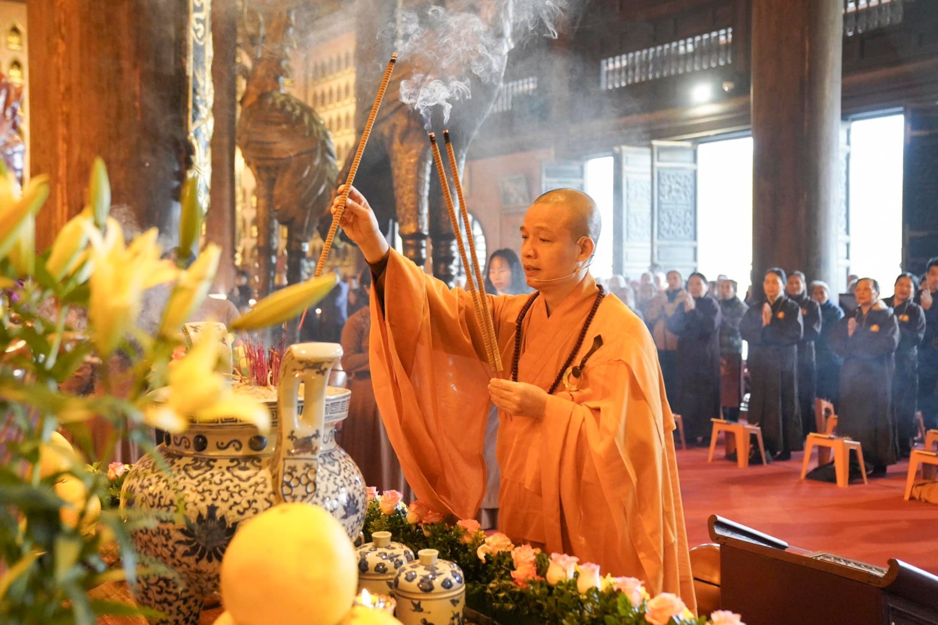 Traditional rituals and ceremonies being performed at Bai Dinh Pagoda, offering insights into Vietnamese religious practices, showcasing the site's spiritual importance