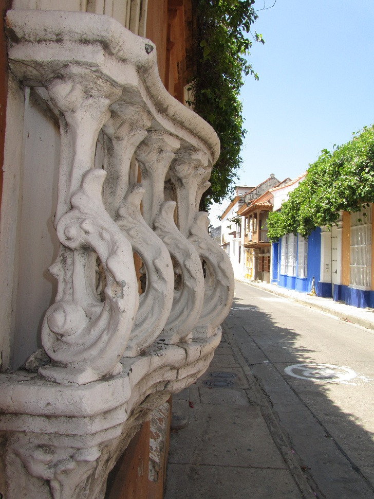 balcony in cartagena, old city cartagena, balconies cartagena