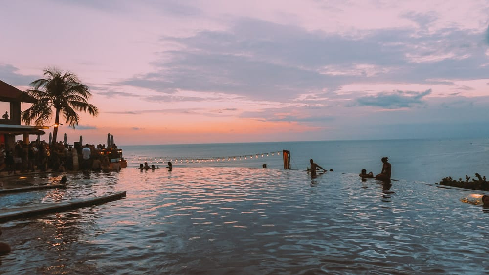 disadvantages of tourism hotel pool over ocean