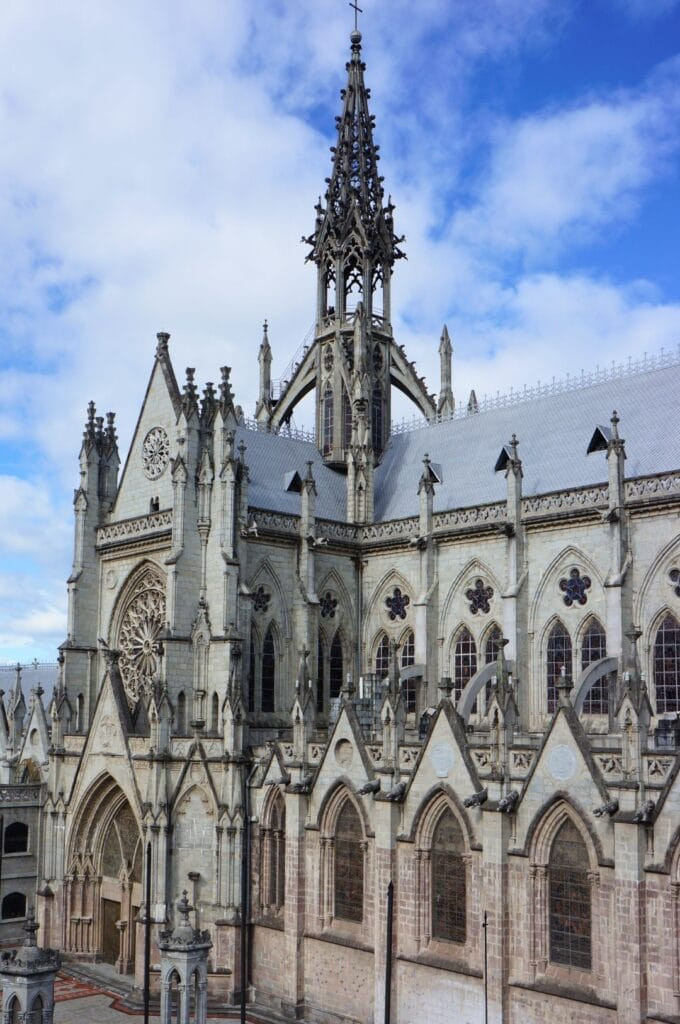 Basilica del Voto Nacional, Quito, Ecuador, featuring its impressive Gothic style and towers, a must-see for Quito tourism