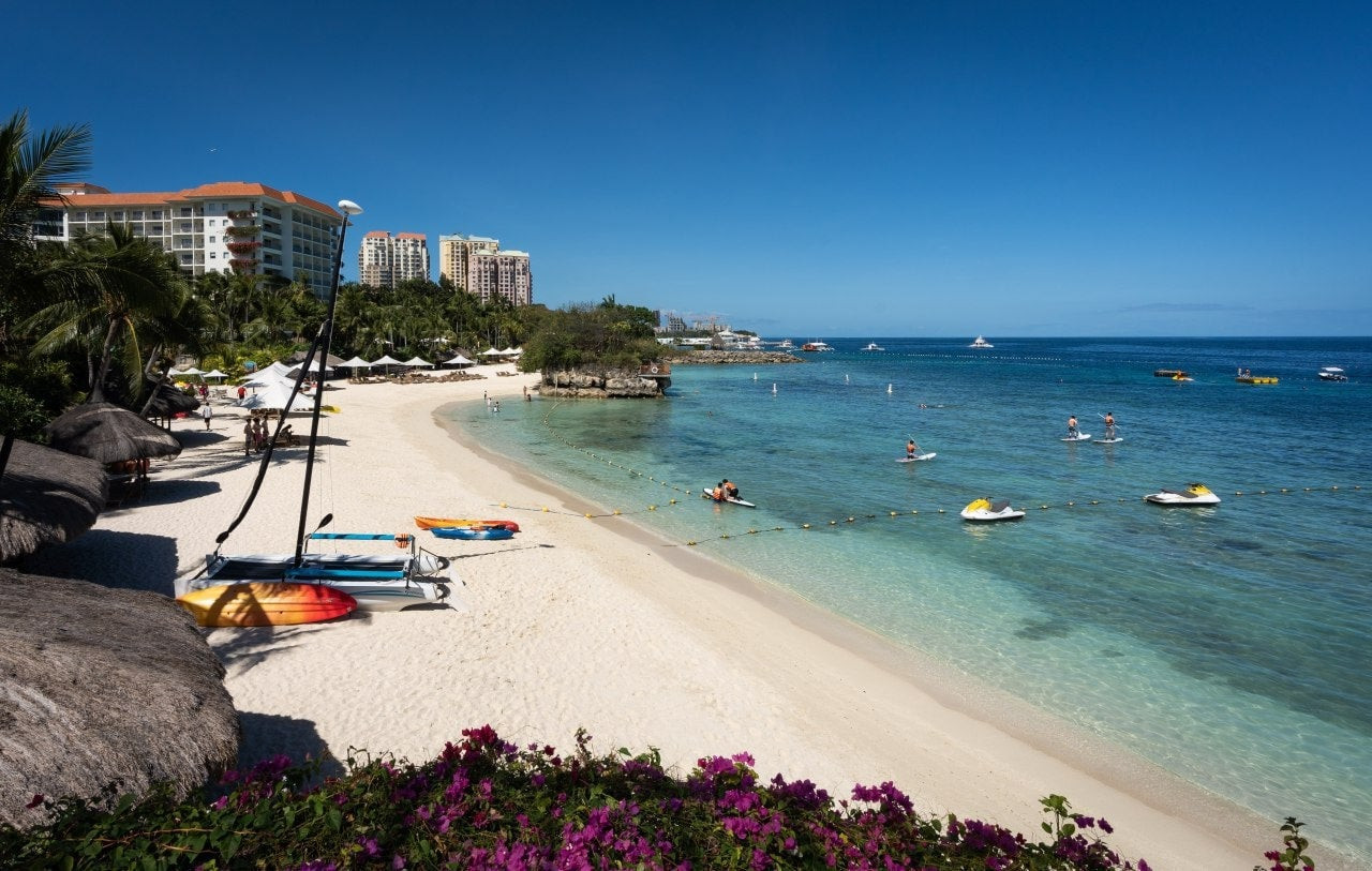 Beach front resort of Shangri-la