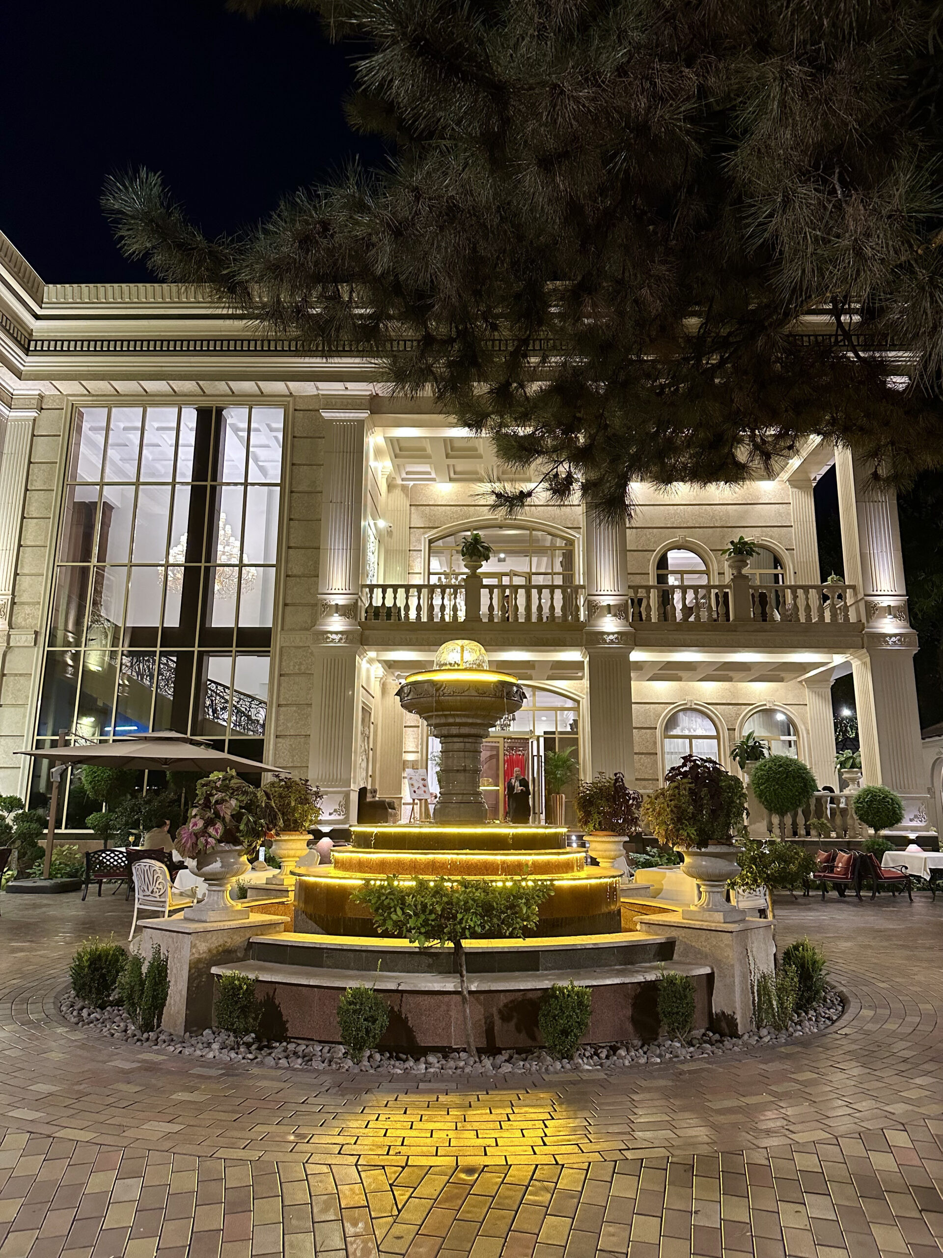 Frunze restaurant in Bishkek