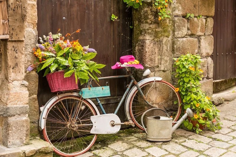 Bikes parked along a cobbled street in Dinan France