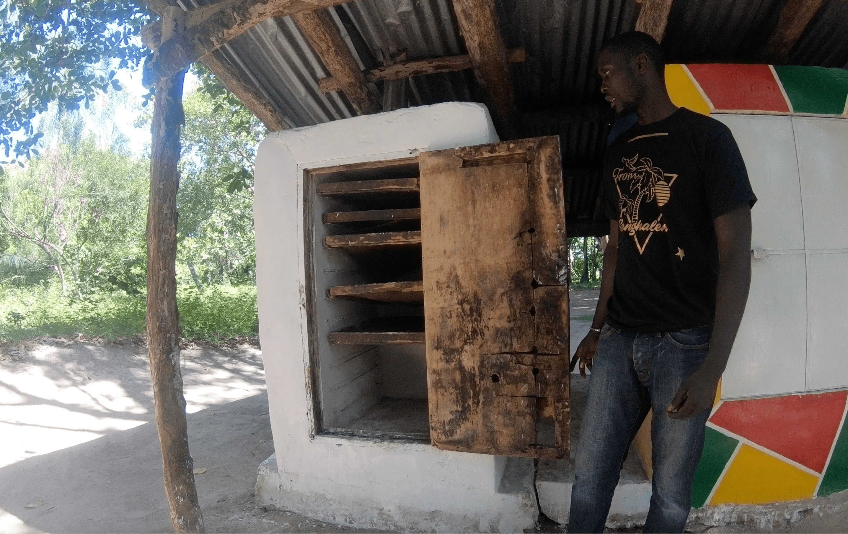 Learning about cashew processing