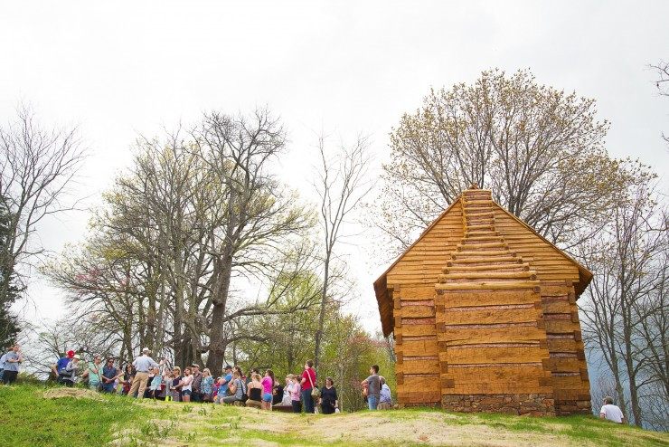 A guided tour exploring Slavery at Monticello