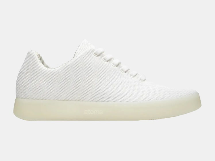 CNT_Most-Comfortable-Sneakers_Atoms for travel purposes