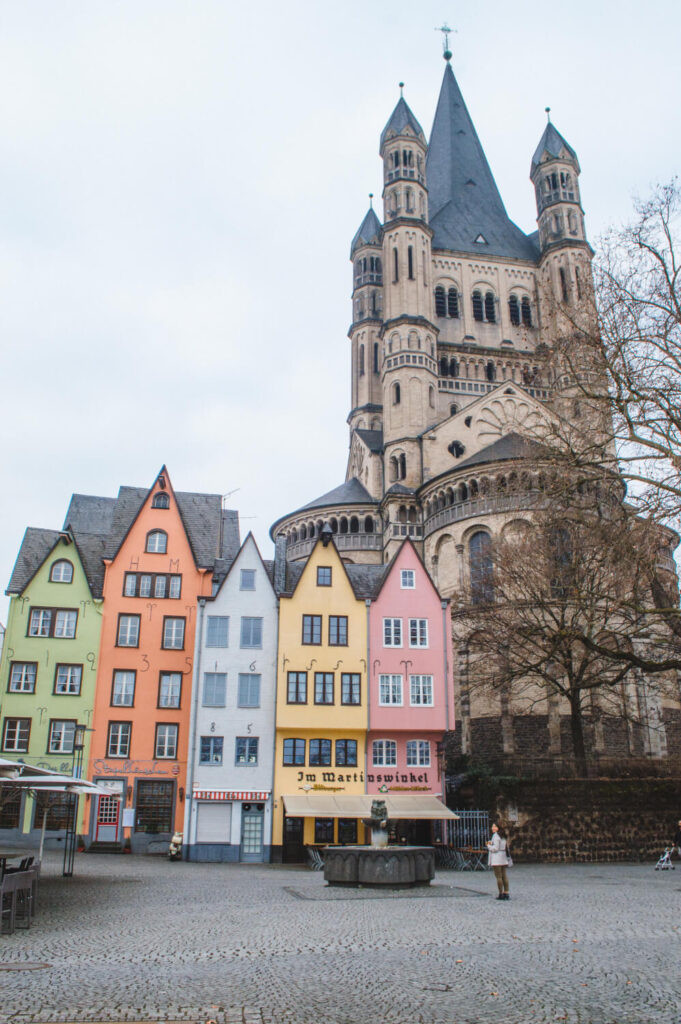 Cologne Happy to Wander