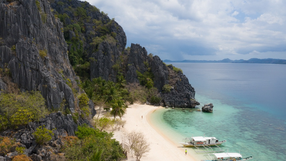 Coron Black Island