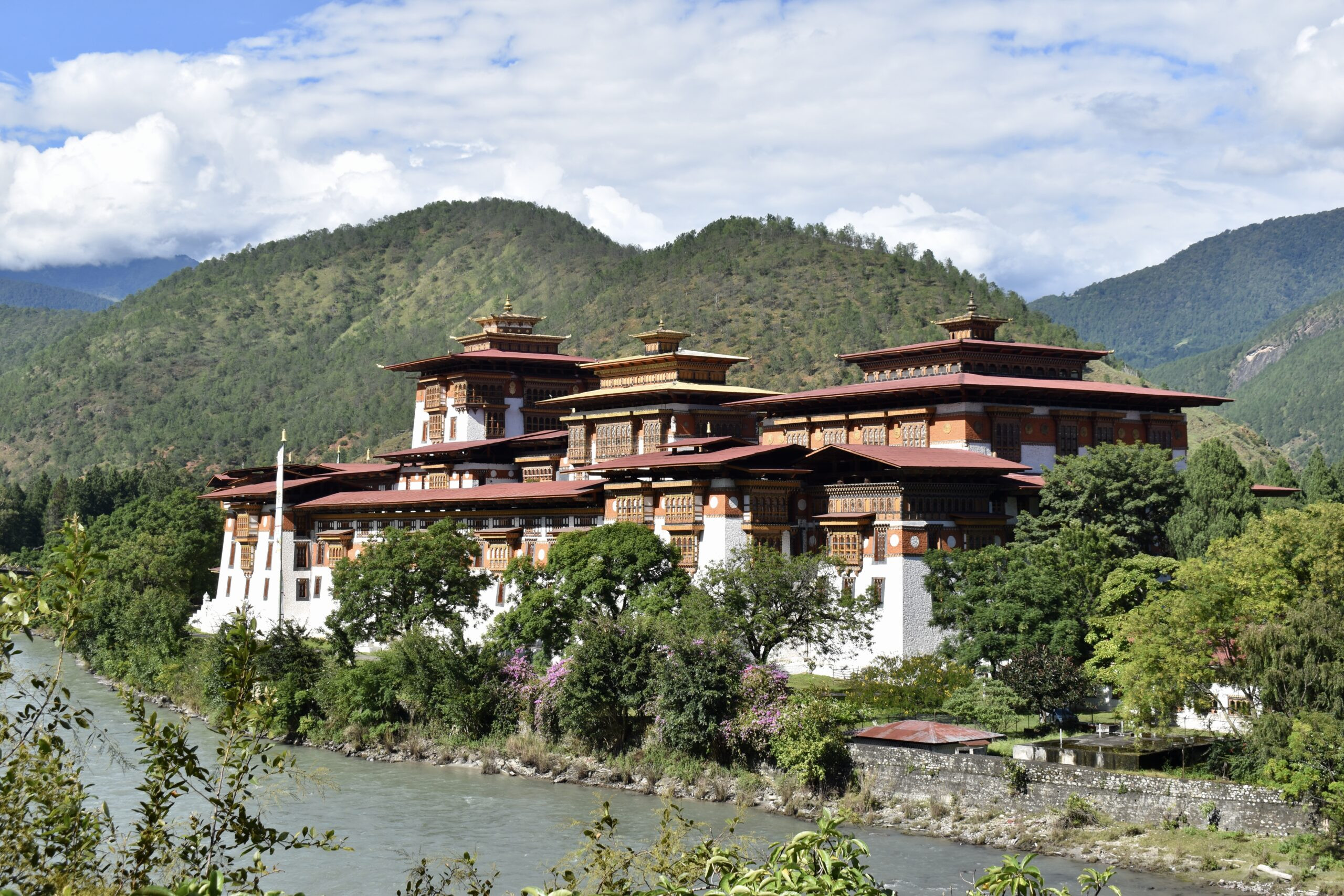 Magnificent Punakha Dzong reflecting Bhutan's architectural grandeur and historical significance