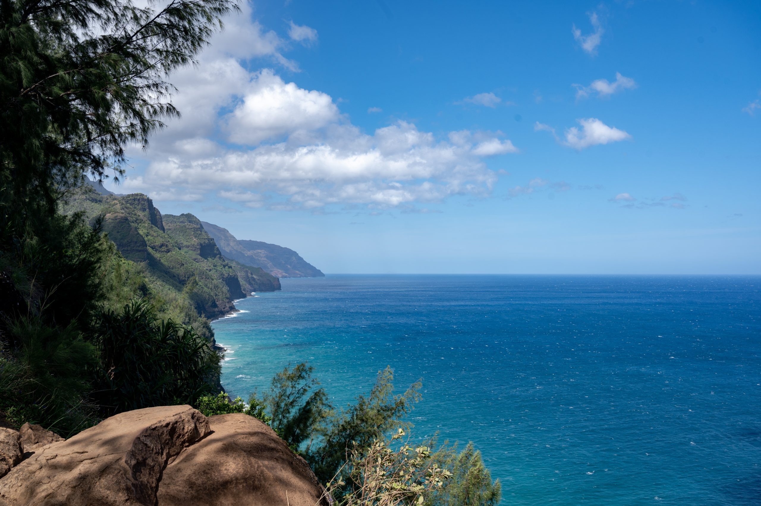 Hiking in Haena State Park