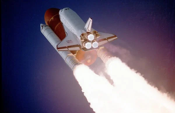 For travelers, this means more choices. Unlike the early days of space tourism, where Roscosmos was the only option, the late 2020s will feature multiple companies competing for customers. This competition will likely drive innovation and affordability.