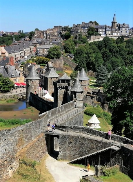 Château de Fougères towering over the landscape