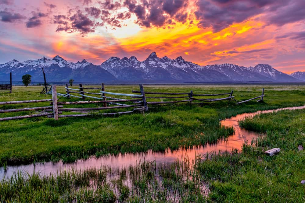 Grand Teton National Park summer hiking trails