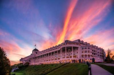 Grand Hotel
