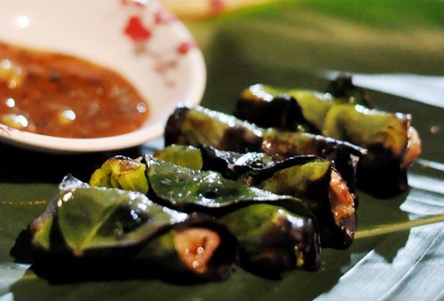 Grapefruit Leaves Roll Mai Chau food vietnam travel 