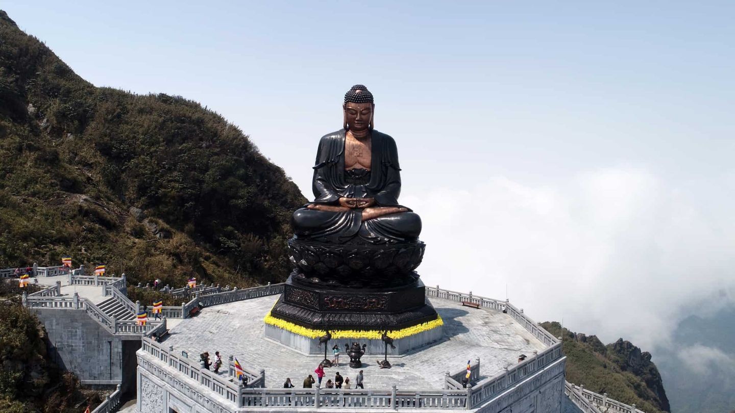 Great Statue of Amitabha Buddha at Fansipan