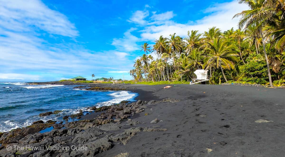 Big Island travel guide - black sand beach