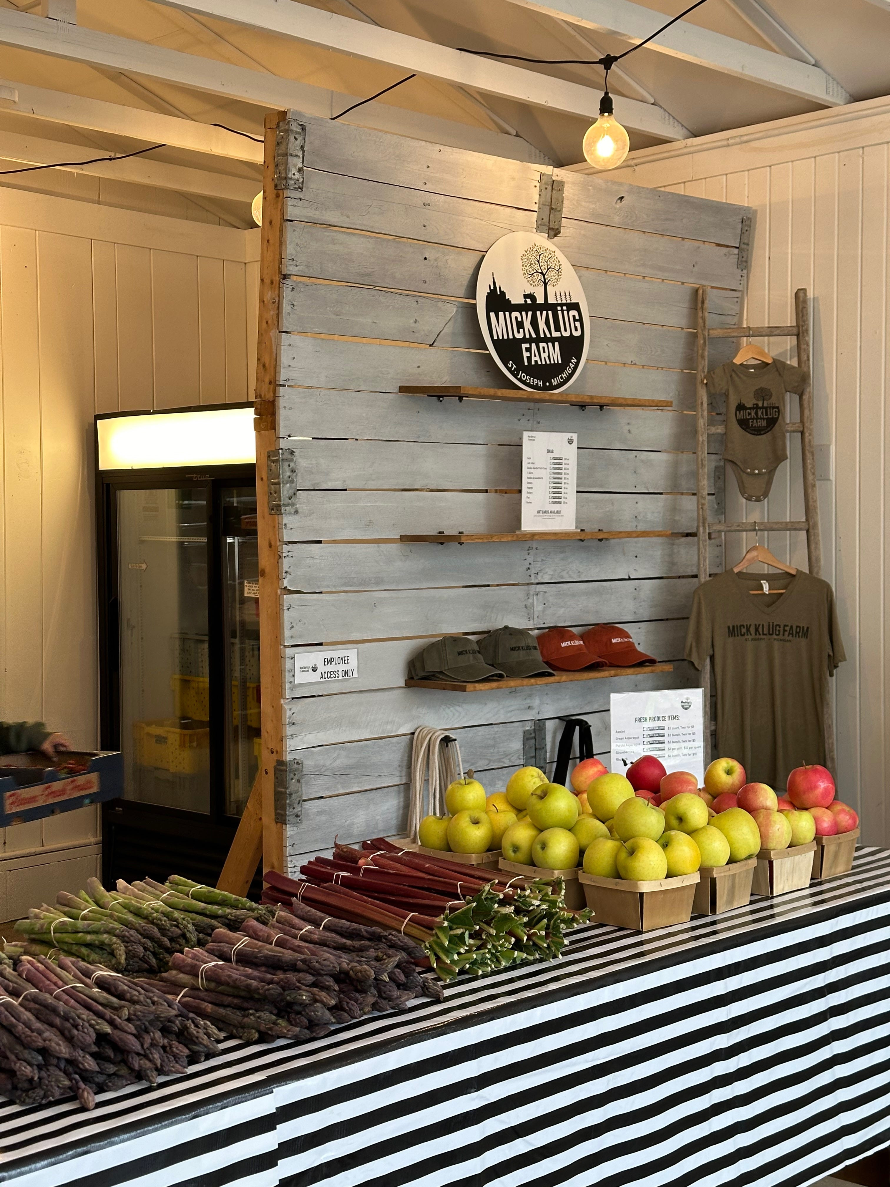 Mick Klug Farmstand