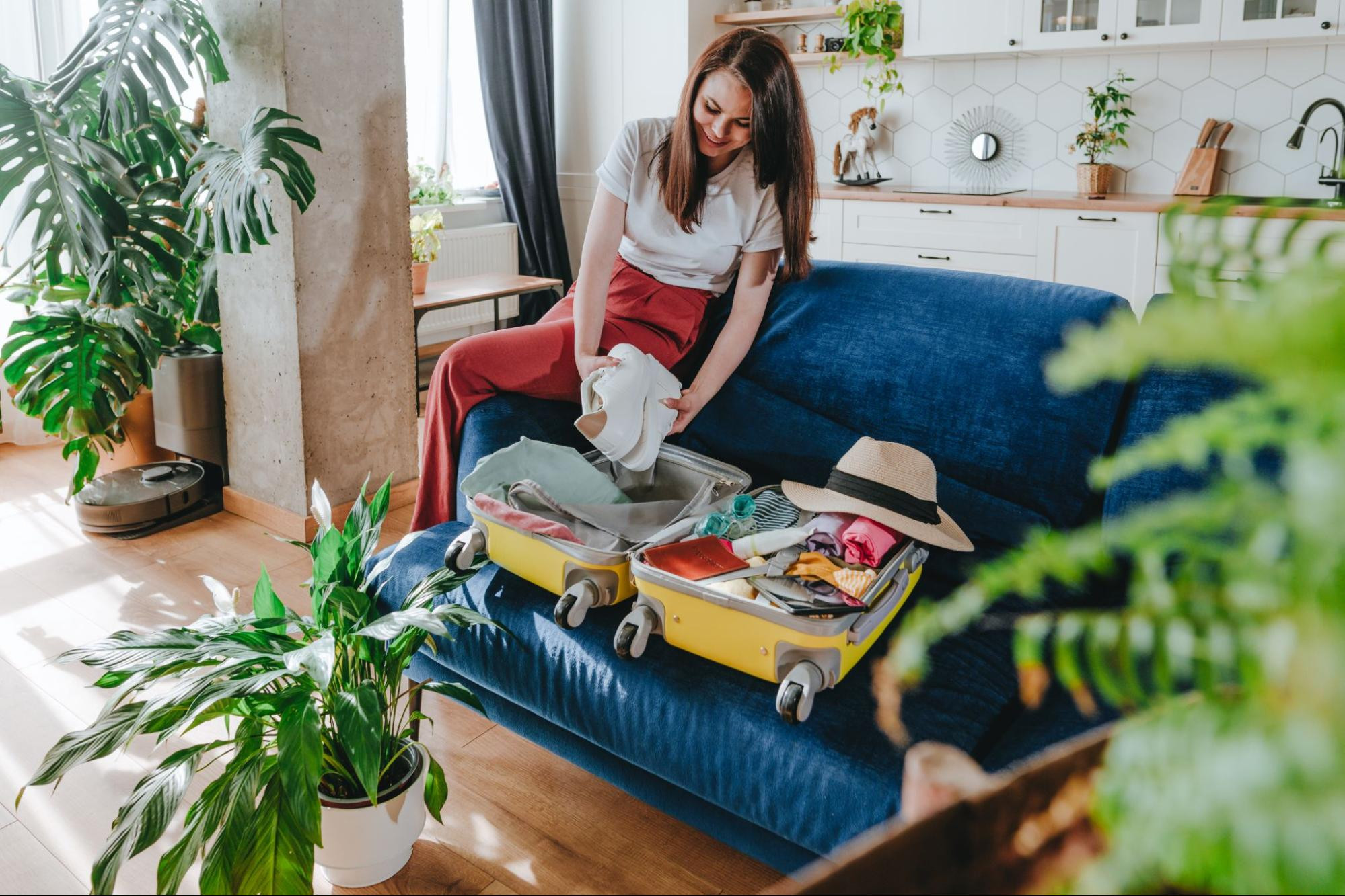 travelling with only a carry on - CabinZero