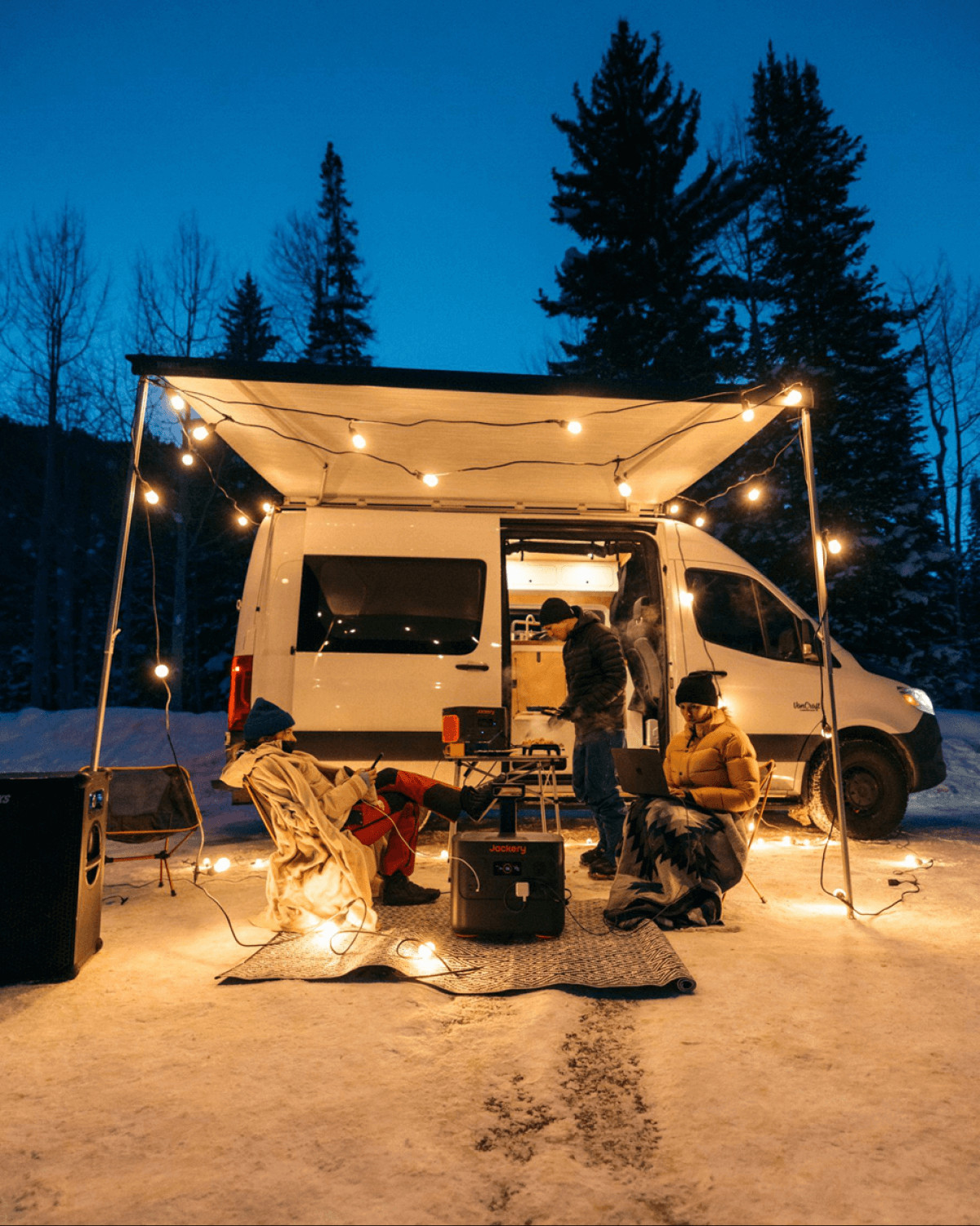 Jackery Solar Generator 3000 Pro