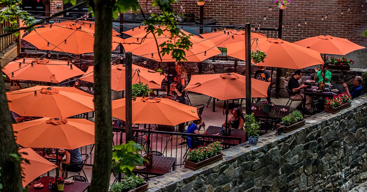 Outdoor Dining at Umi Sushi