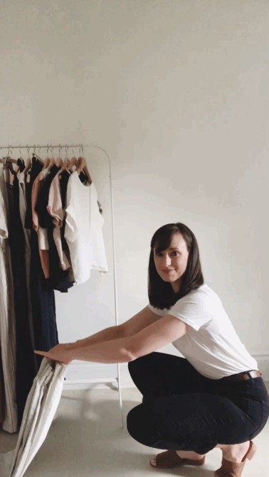 Folding dresses and jumpsuits