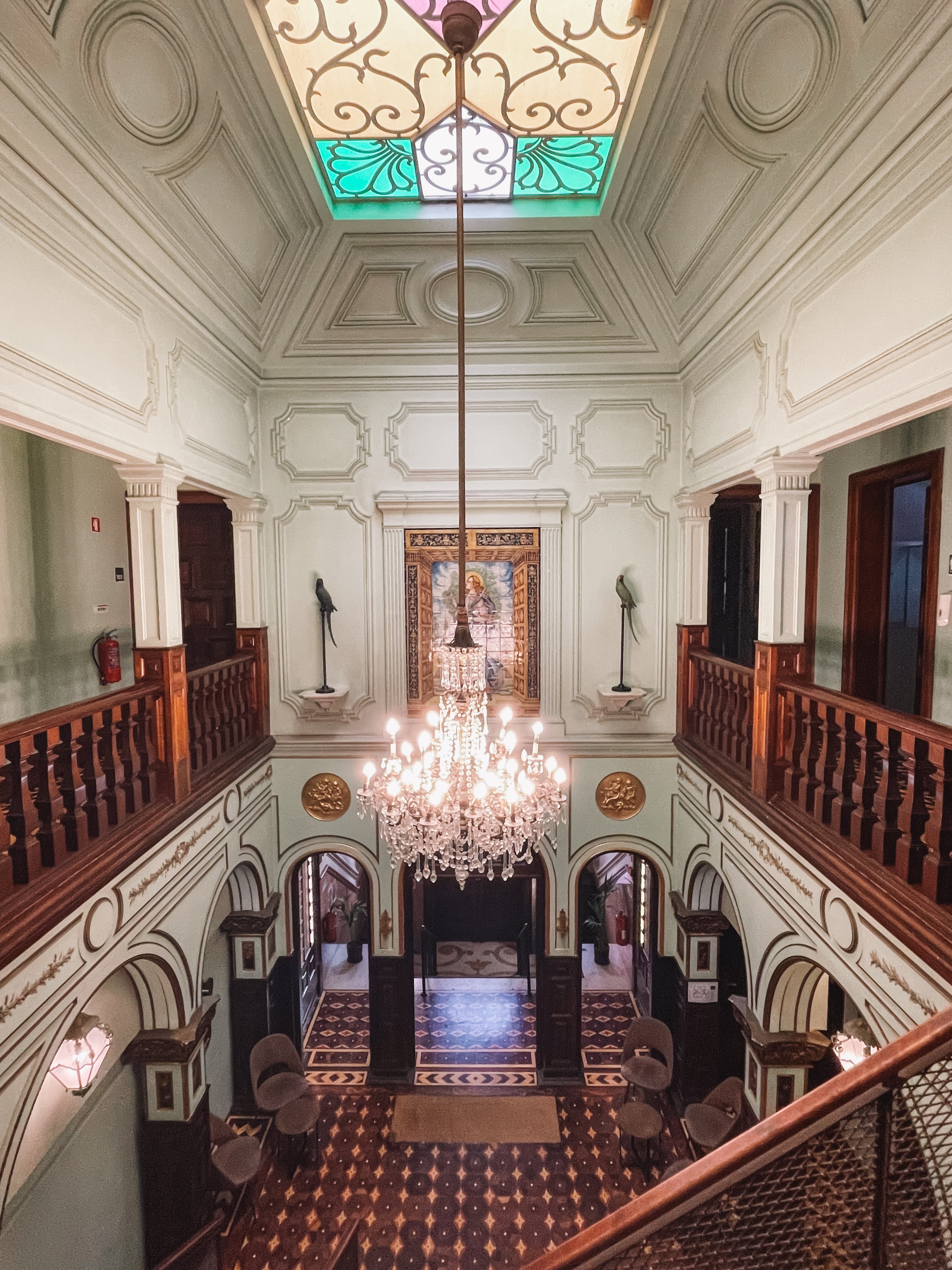 where to stay in Lisbon: Sant Jordi hostels