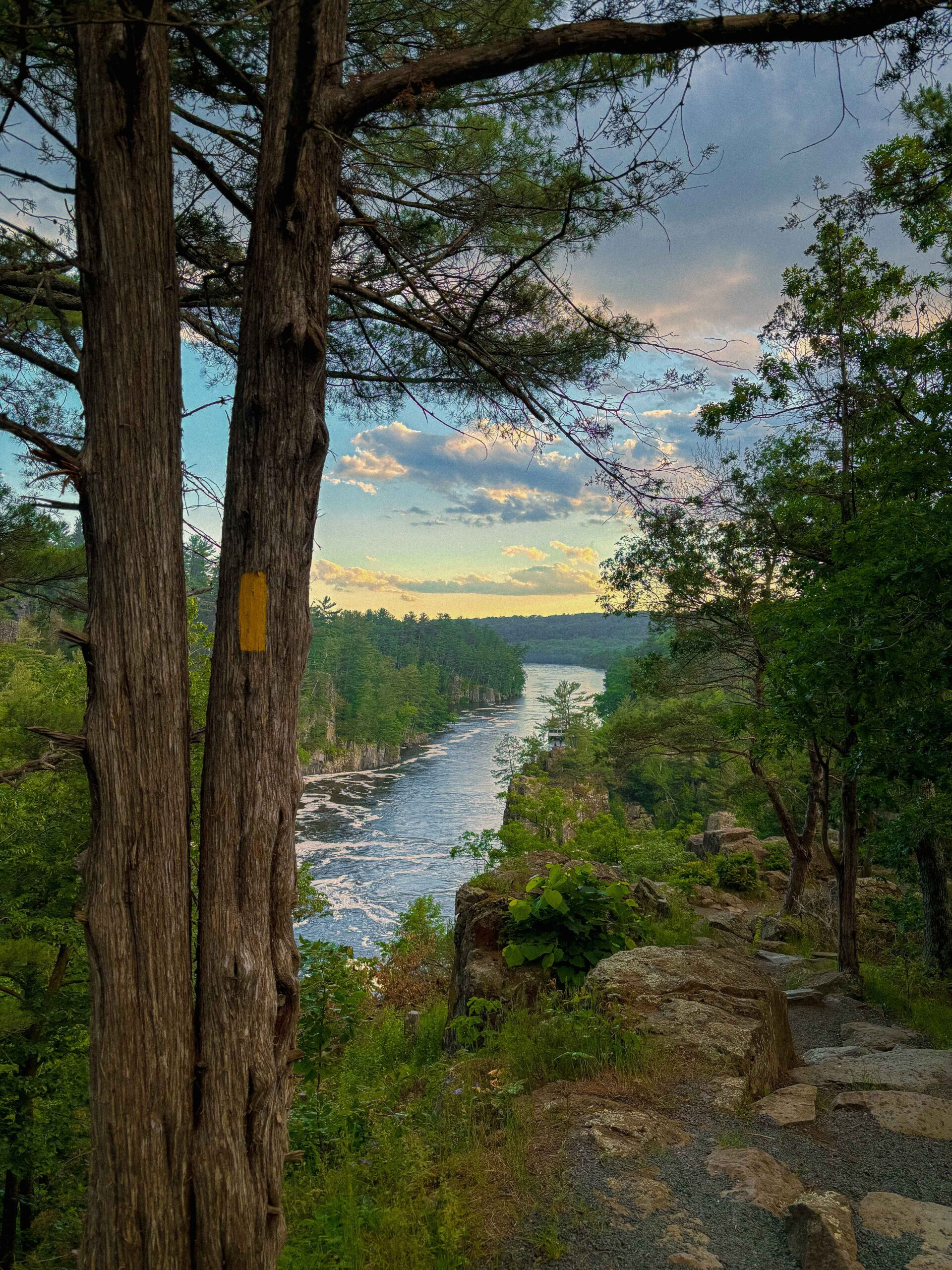 Interstate State Park along the Wisconsin Great River Road with rocky cliffs and fall foliage