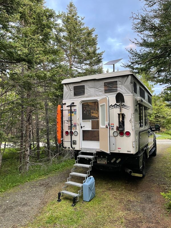 We were able to get a great connection by moving the dish to our rig's roof at this campsite