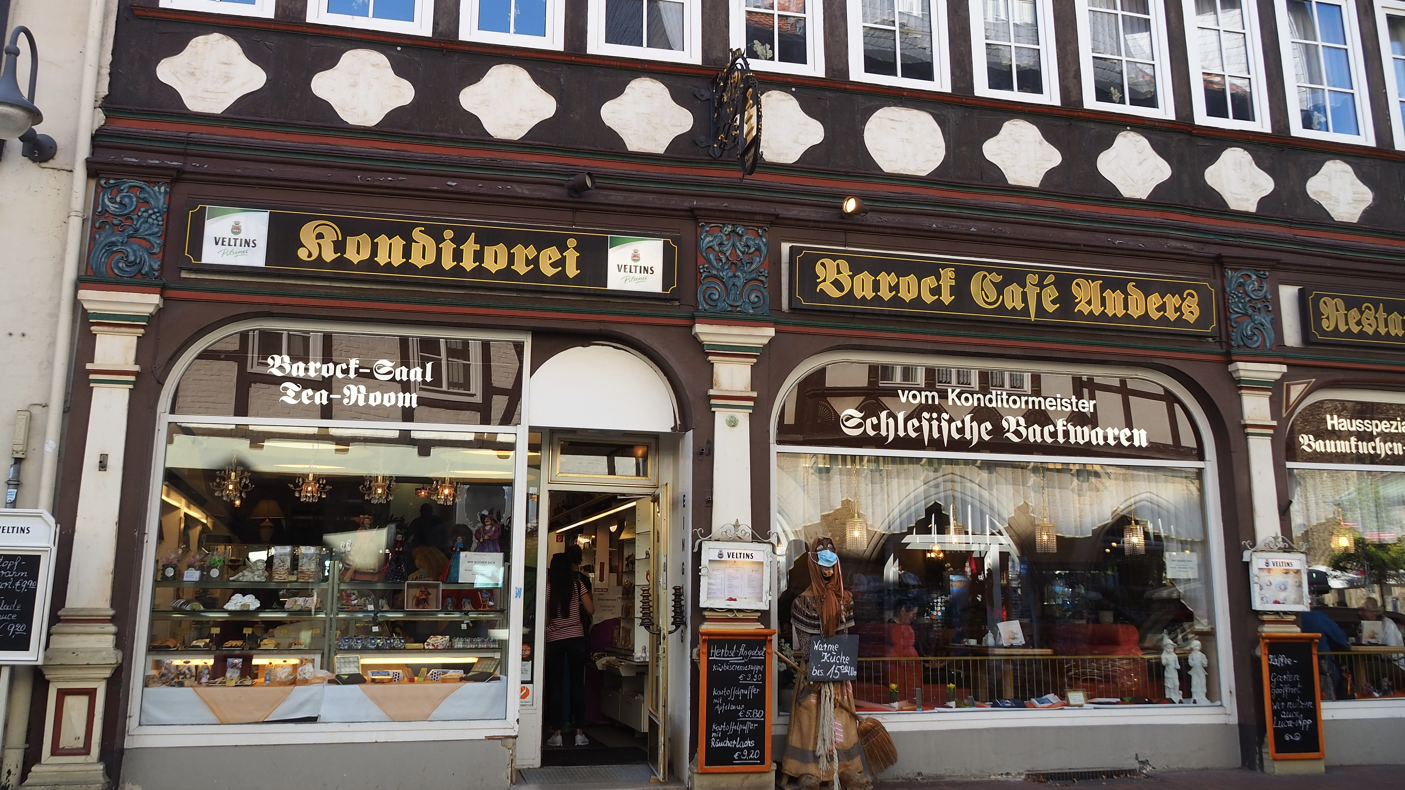 The Barock-Café Anders in Goslar, offering a cozy setting for enjoying Kaffee und Kuchen.