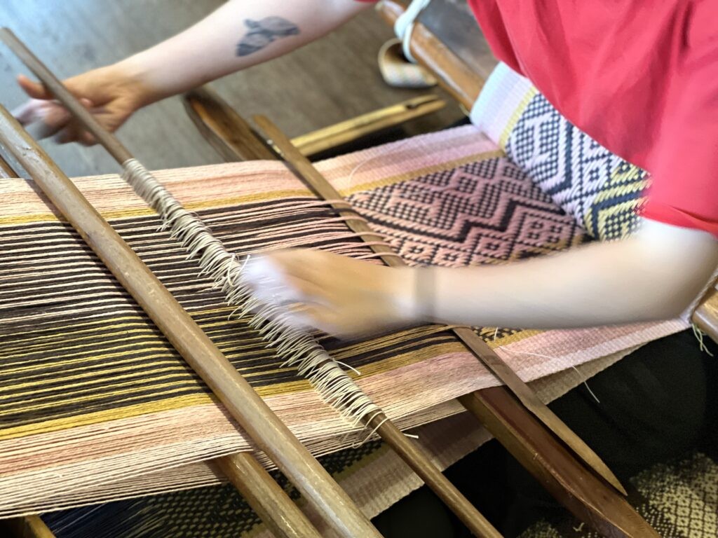 Atayal weaving