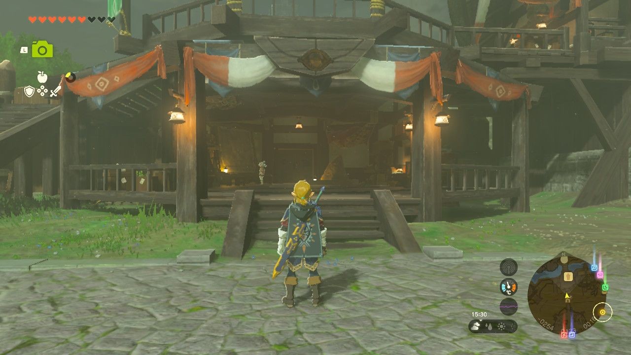 Link using the Travel Medallion to fast travel