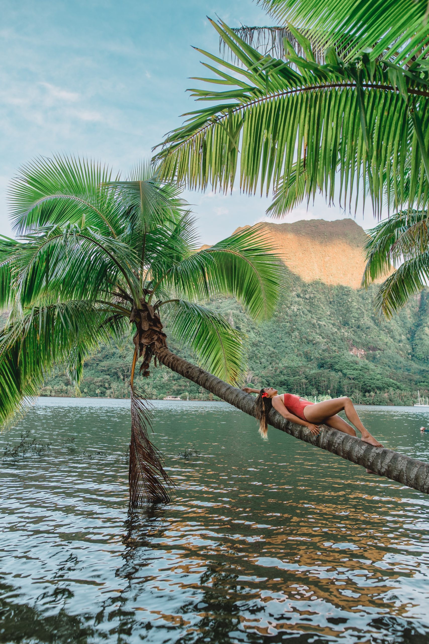 Moorea idyllic vacation or honeymoon destination