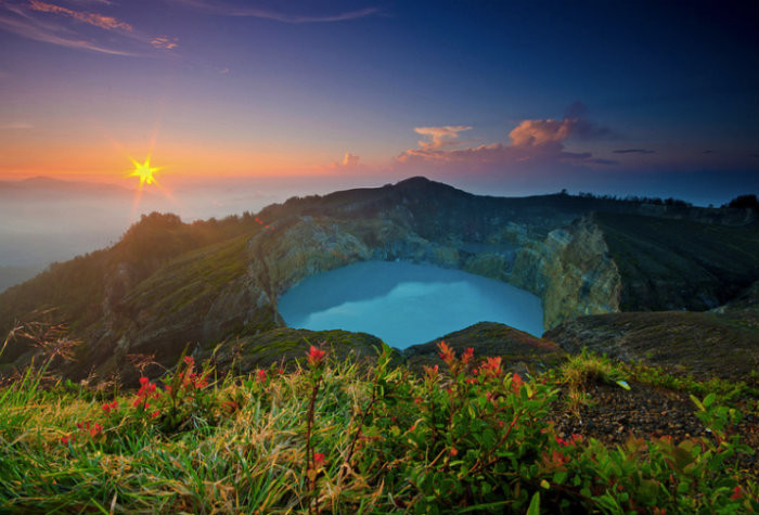 Sunrise at Kelimutu Lakes