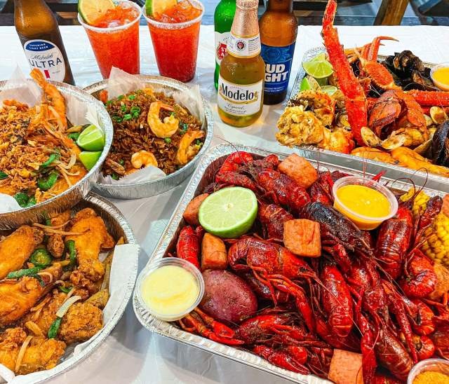 LA Crawfish food dish, Alt Text LA Crawfish Houston