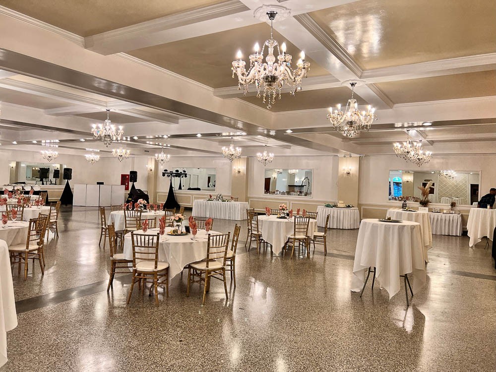 Lafayette Ballroom: The newly renovated Lafayette Ballroom showcases modern elegance and versatility, ready to host a wide range of events.