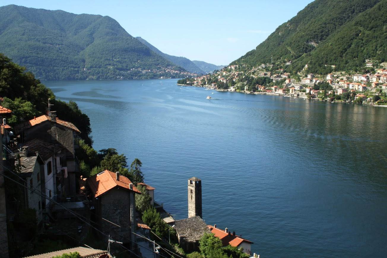 Lake Como's Charming Beauty