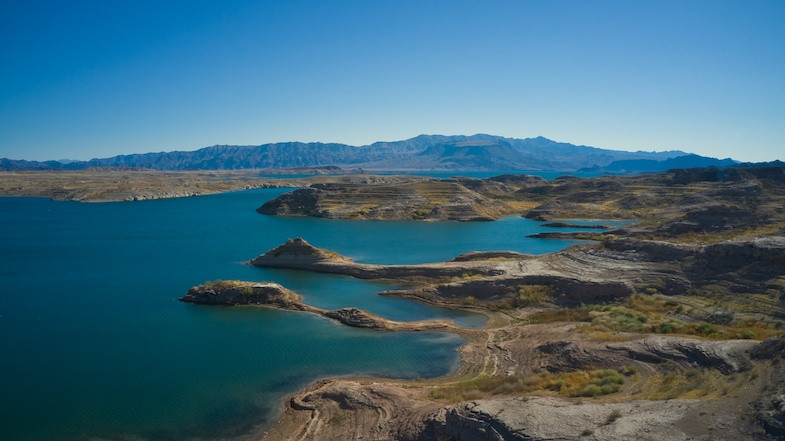 Panoramic Lake Mead view from Railroad Tunnel Trail