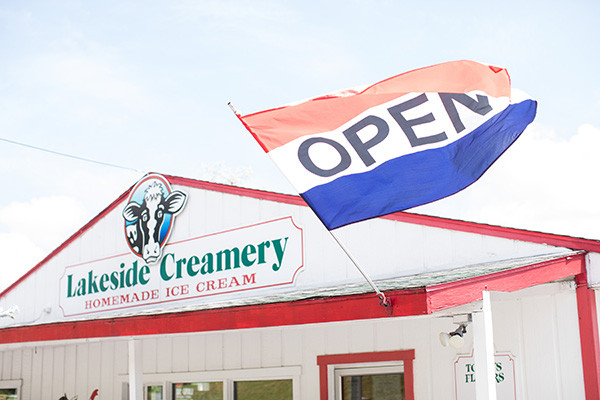 Lakeside Creamery
