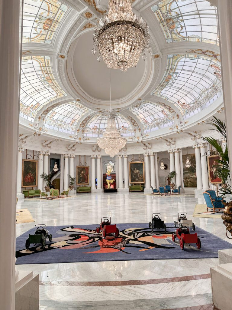 Le Negresco Lobby